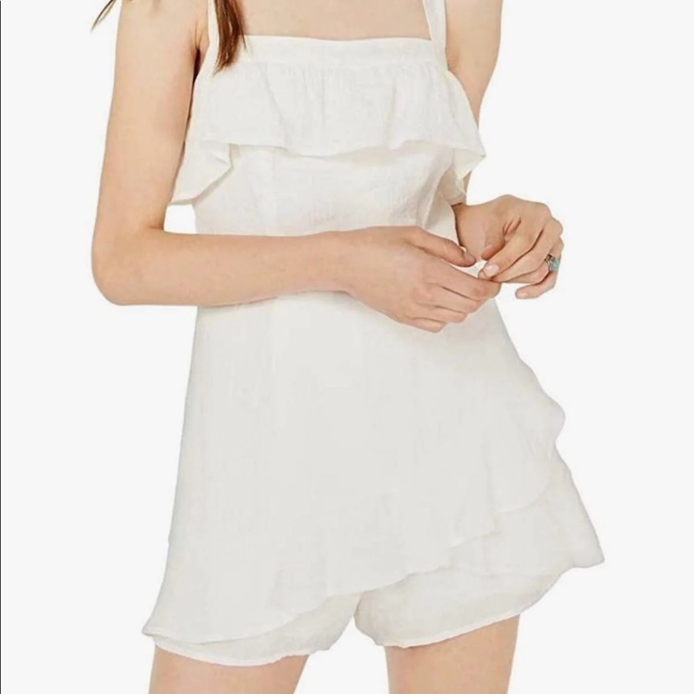 NEW City Studio Ivory Romper Sleeveless Ruffle Asymmetrical Juniors 9